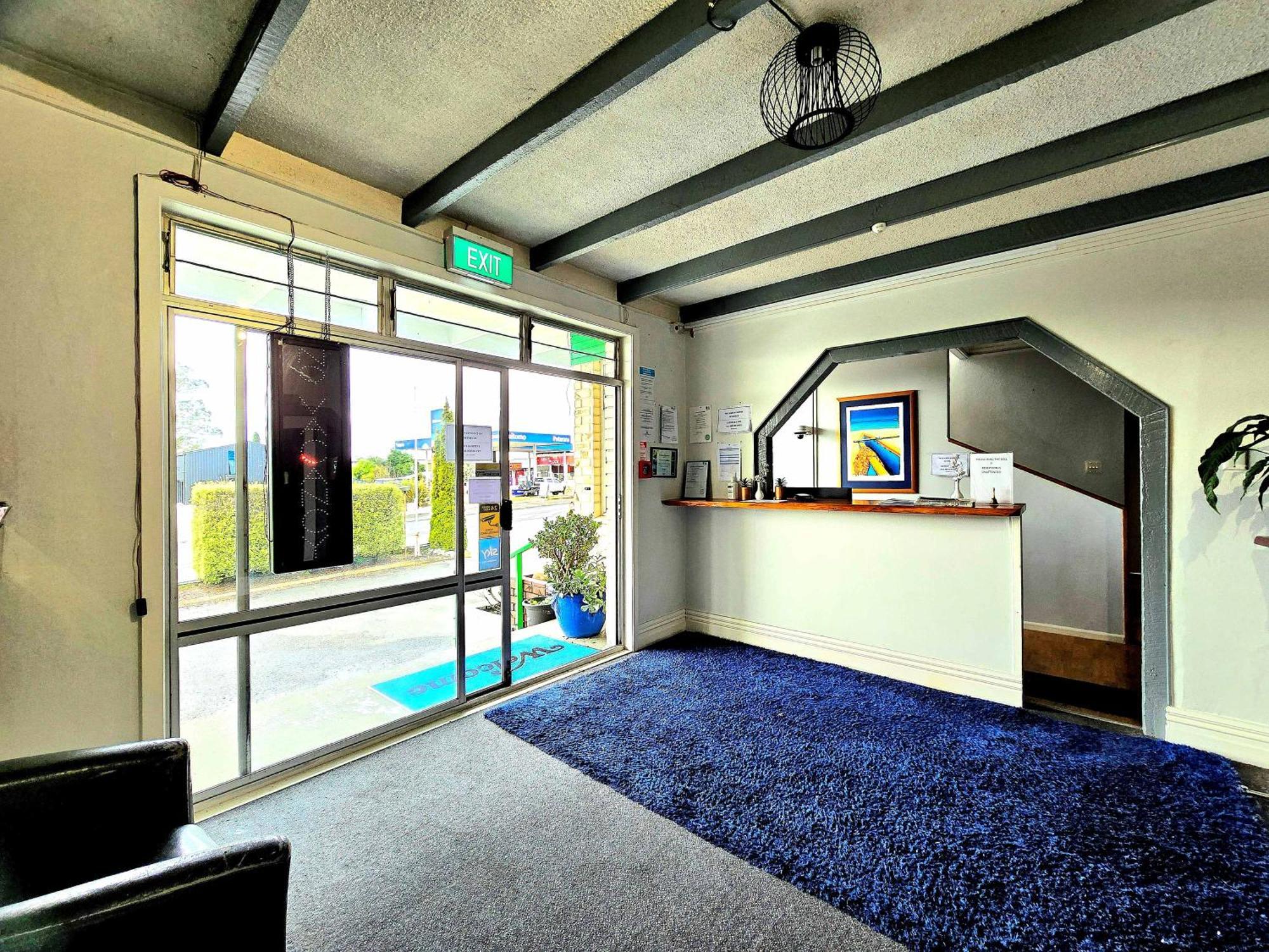 Putaruru Arms Motor Inn Bagian luar foto