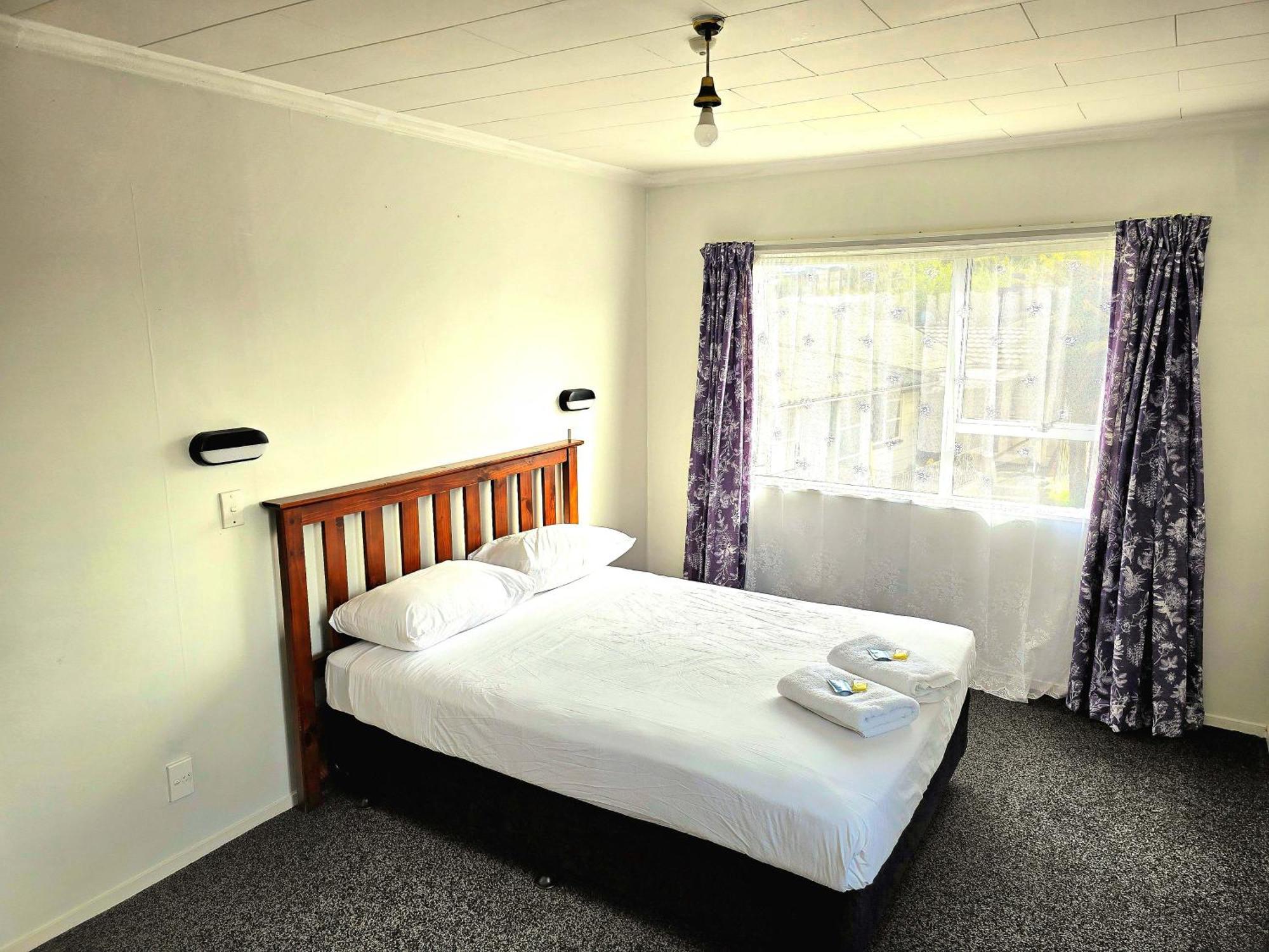 Putaruru Arms Motor Inn Bagian luar foto